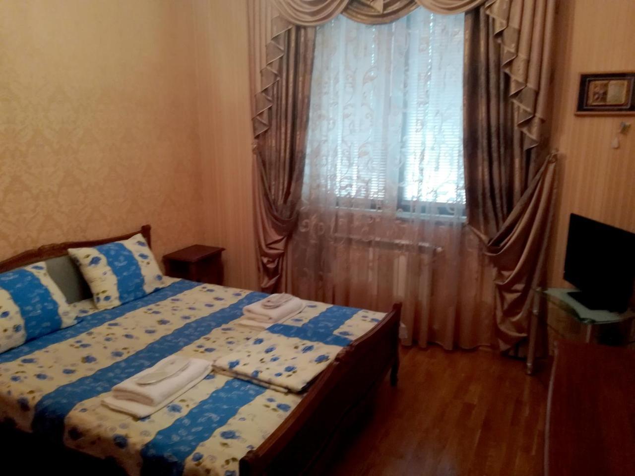 Leon Hotel Тбилиси Екстериор снимка