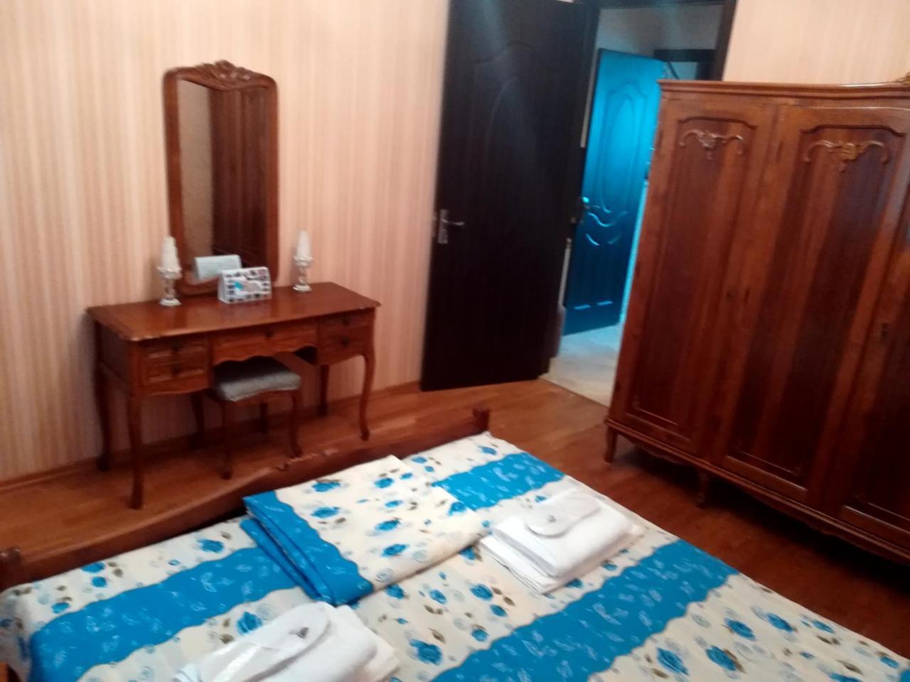 Leon Hotel Тбилиси Екстериор снимка