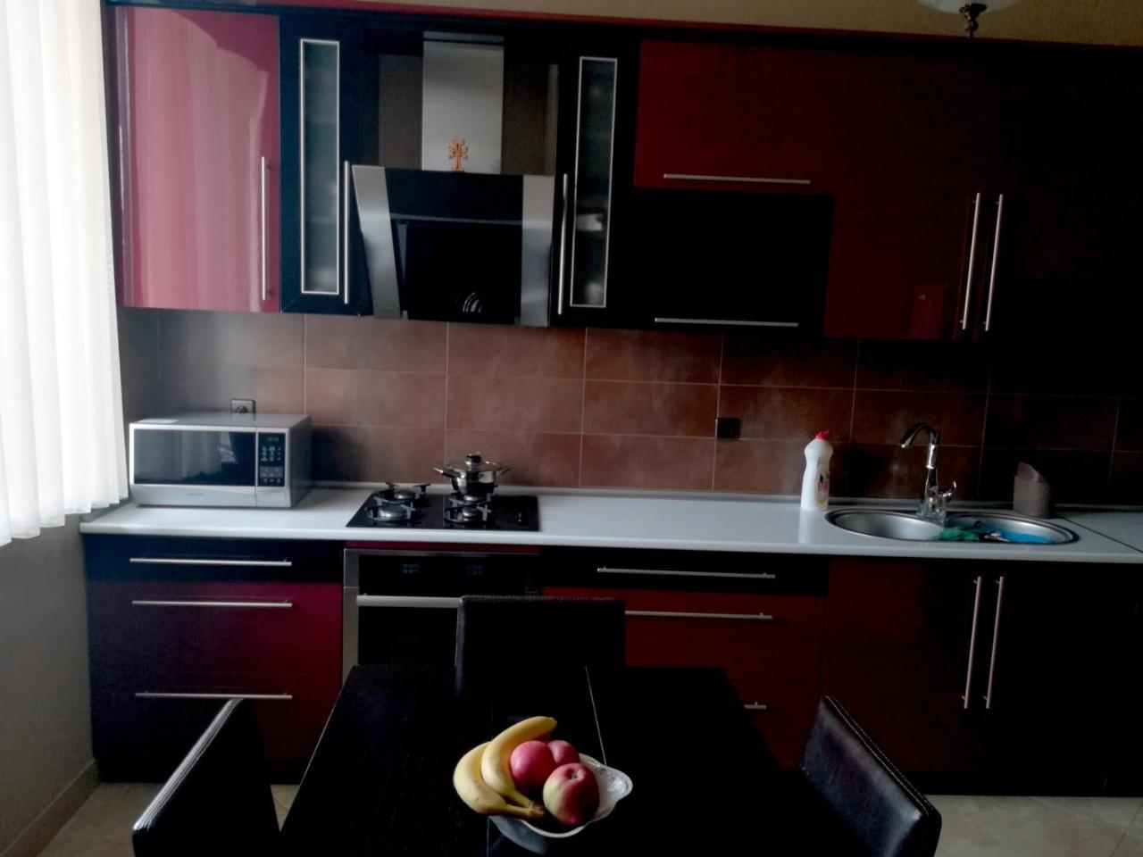 Leon Hotel Тбилиси Екстериор снимка