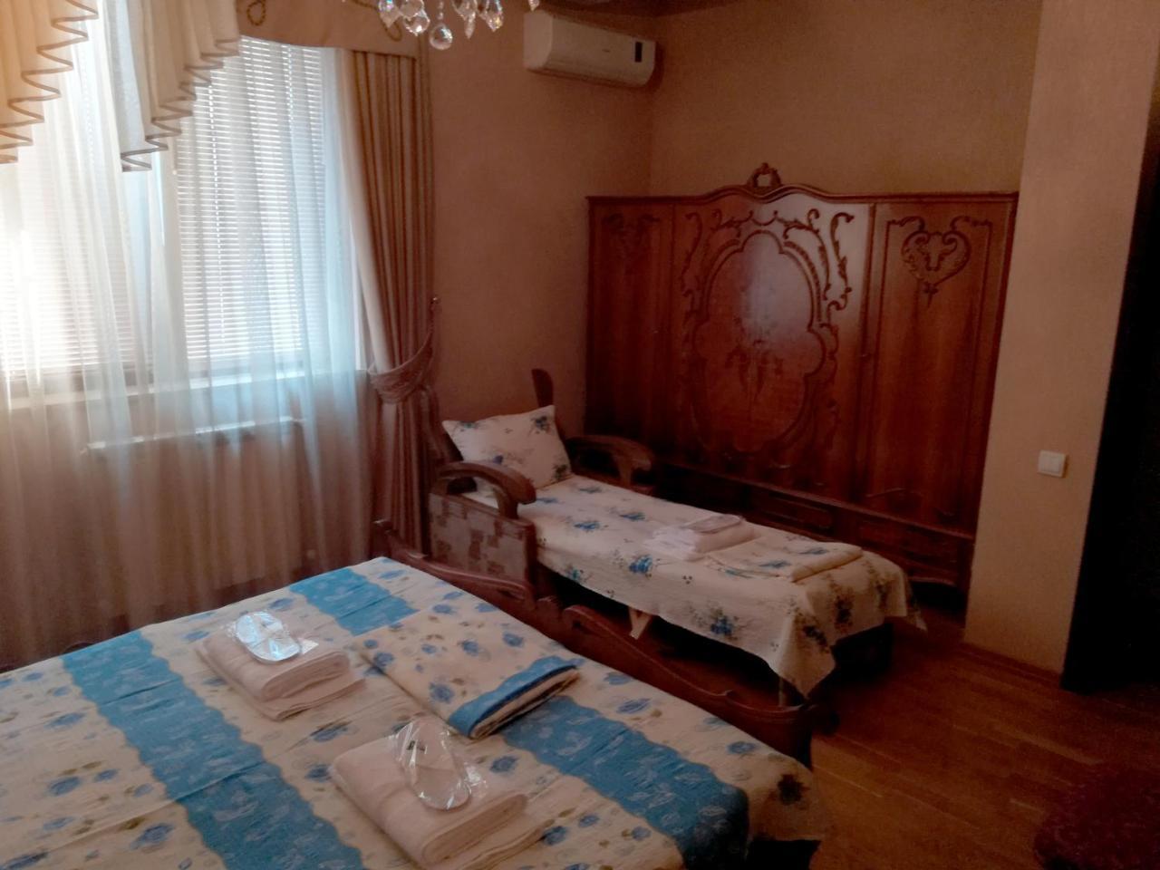 Leon Hotel Тбилиси Екстериор снимка
